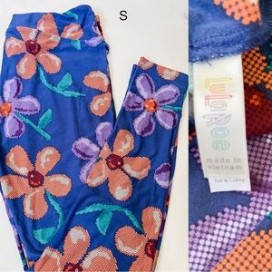 Lularoe TC Floral Leggings